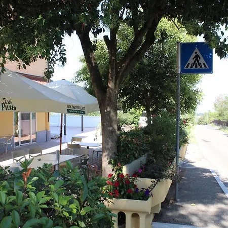 La Di Montecatone Hotel 2*
