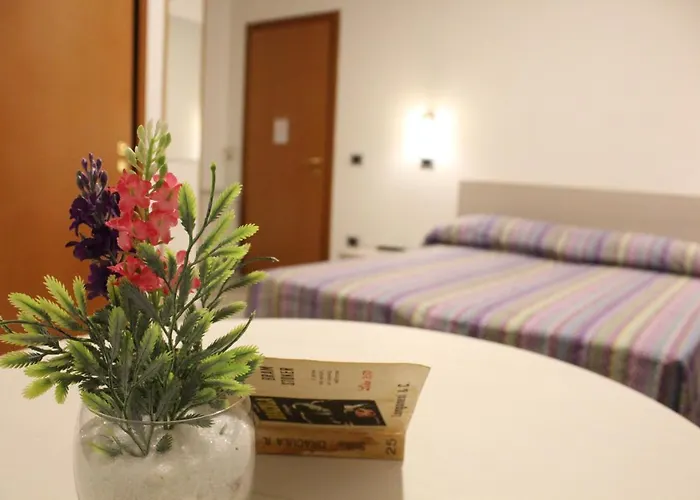 Hotell La Di Montecatone